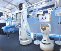 “目前平台上开辟者团队一年新增200万左